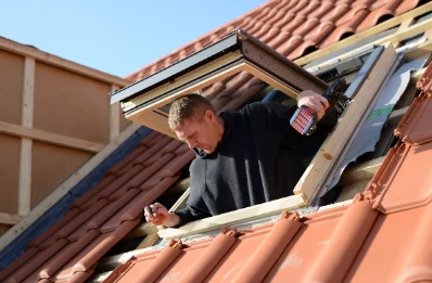 Pose de fenêtres de toit Velux à Batsère